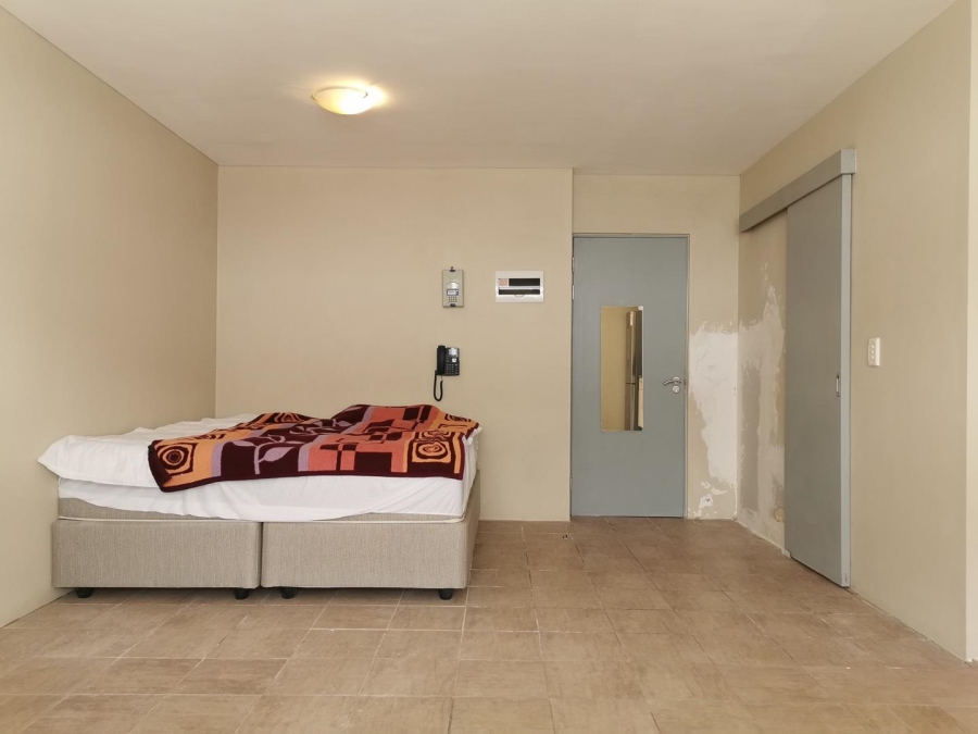 0 Bedroom Property for Sale in Zonnebloem Western Cape
